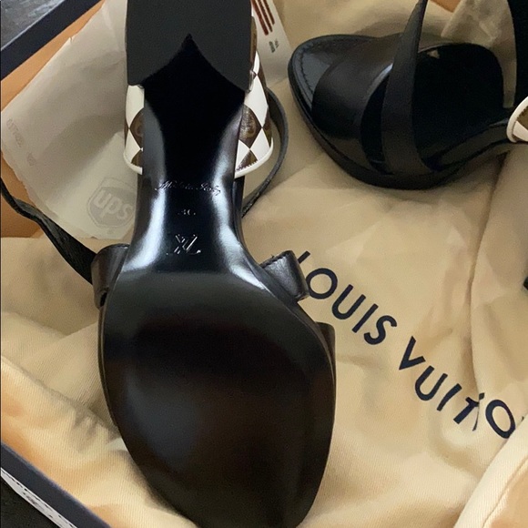 Ladies Louis Vuitton matchmake cross sandals - Picture 4 of 5